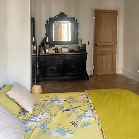 Apartment Spacious With Wifi In The Heart Of *